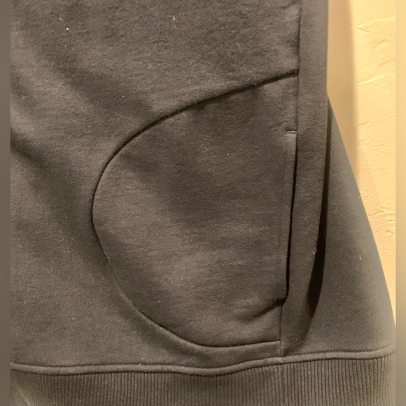 ATHLETA Hooded Prajna Wrap - Picture 9 of 9